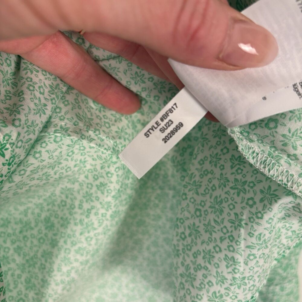 J. Crew Button Up Shirt Short Long Sleeve Green Floral Lightweight Breathable - Picture 7 of 10
